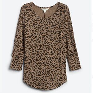 41 Hawthorn | Cheetah Print Dolman Sweater | Size S